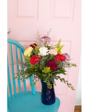 The Classic Favorite Flower Arrangement
