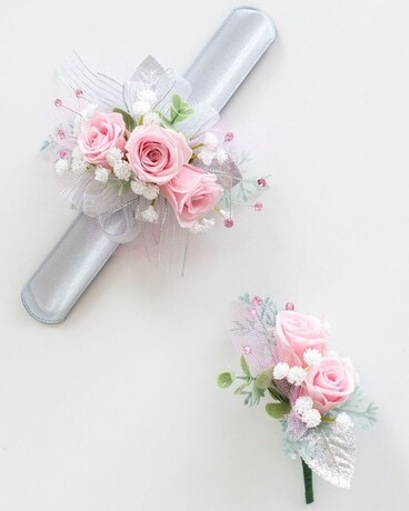 Light Pink Corsage and Boutonniere Set Flower Arrangement