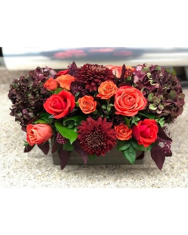 Modern Thanksgiving Centerpiece Flower Arrangement