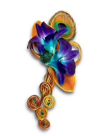PROMinently Tom Boutonniere