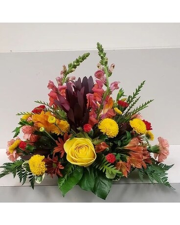 Thanksgiving Centrepiece Flower Arrangement