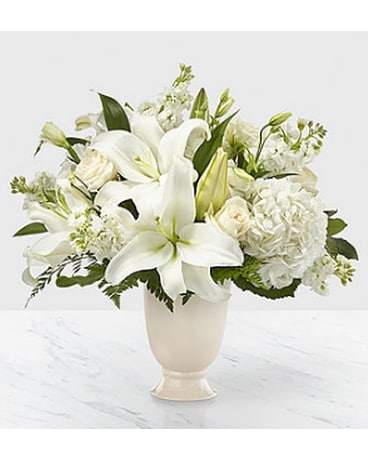 The FTD ® Remembrance ® Bouquet Sympathy Arrangement