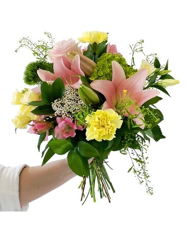 Standard Designers’ Choice Mother’s Day Bouquet Flower Arrangement