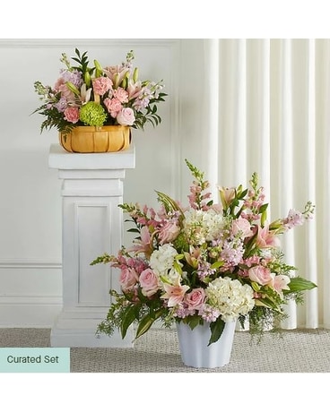 Bountiful Blooms Bundles Flower Arrangement