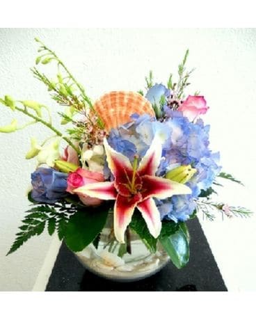 Celebrating the Beach Flower Arrangement