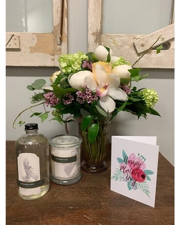 Happy Mother's Day Flower Arrangement