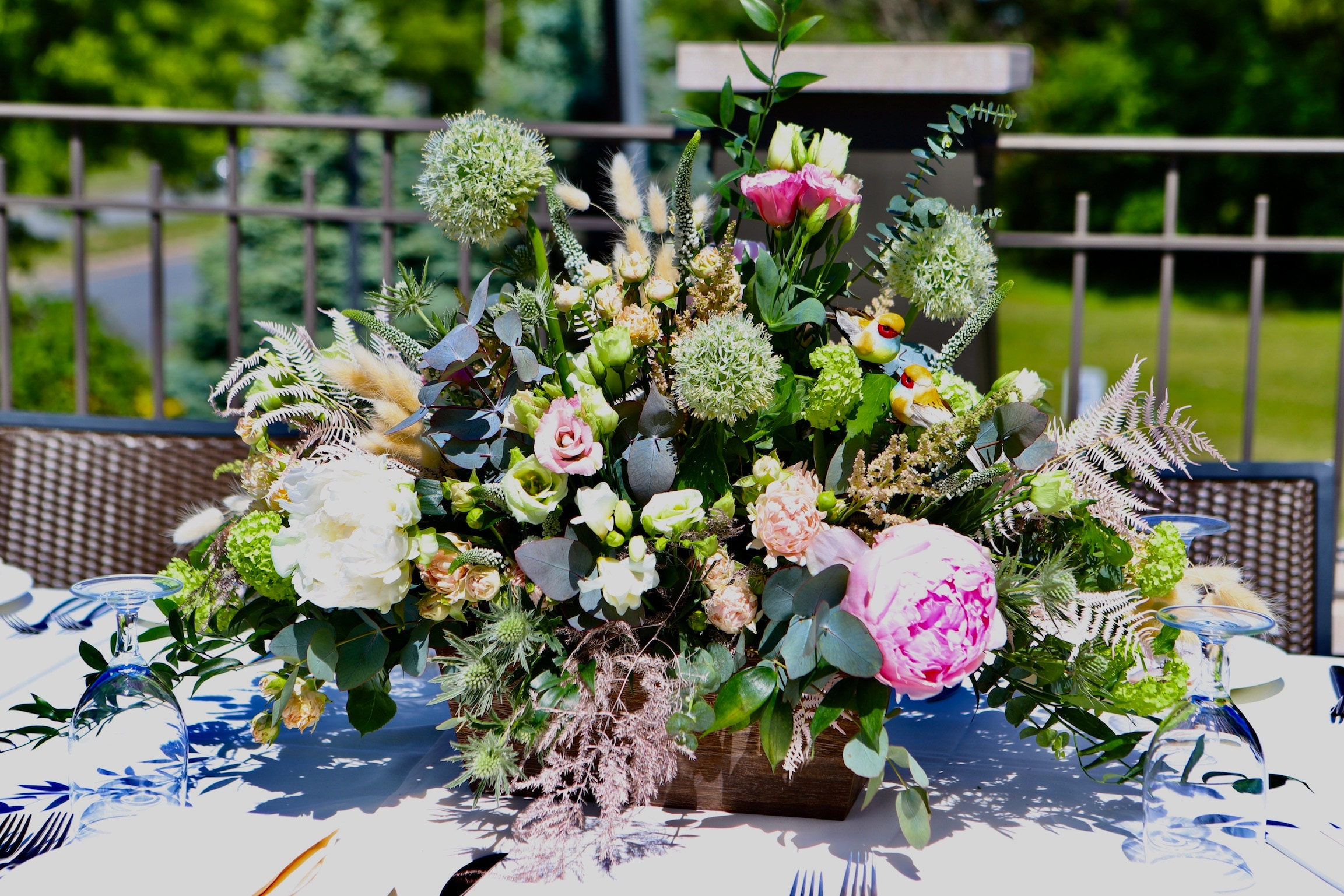Flower Delivery to Woodbury by Florique