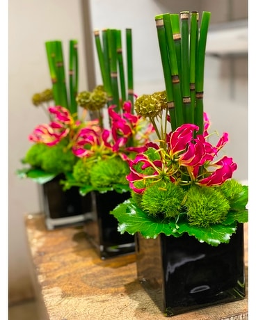 EXOTIC MINI ARRANGEMENT Flower Arrangement