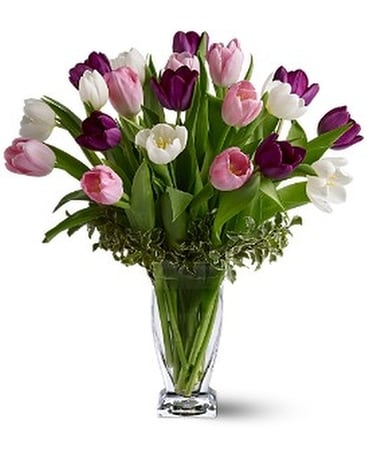 Heavenly Holland Flower Arrangement