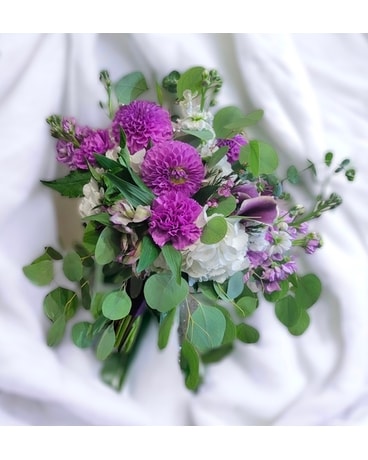 Bridal Bouquet Flower Arrangement