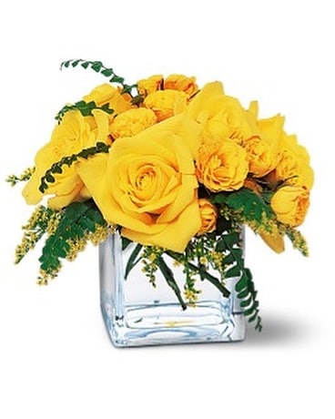 Yellow Rose Bravo! (TF36-3) Flower Arrangement