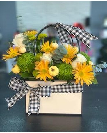 POP OF FALL Flower Arrangement
