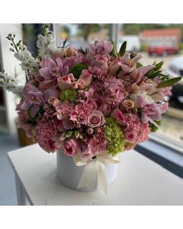 Amore Mio Flower Arrangement