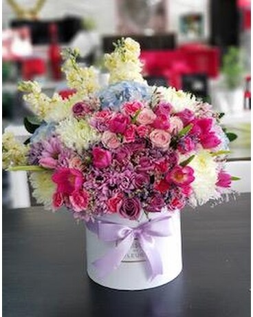 Bella Dona Flower Arrangement