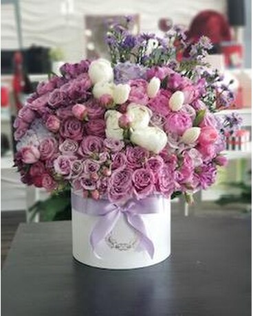 La Seduction Flower Arrangement