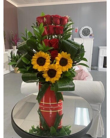 In Love and Sunshine Flower Arrangement