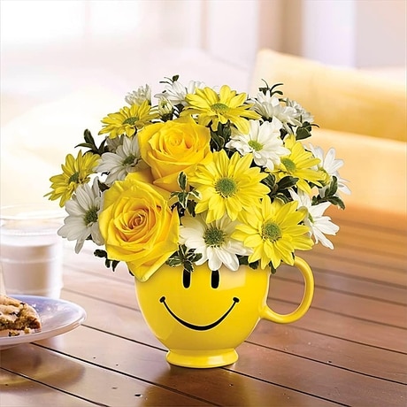 The Happy Face Bouquet in Chatham ON - Pizazz! Florals & Balloons