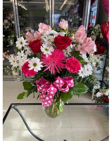 Love in the air Mixed vase arrangement Flower Arrangement
