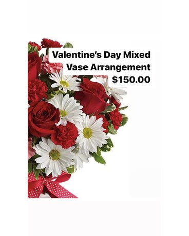 Valentine’s Arrangement $125 Flower Arrangement