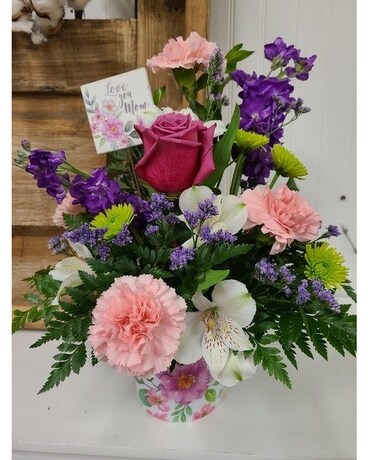 Mom's Love Flower Arrangement