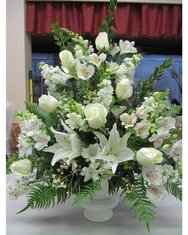 Side Piece 1 Flower Arrangement