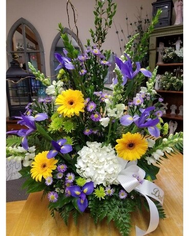 Side Piece 5 Flower Arrangement