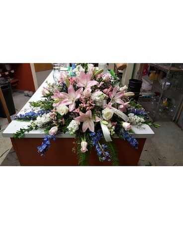 C125 Flower Arrangement