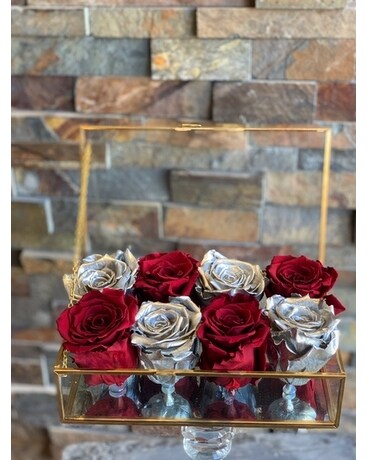 Eternal rose Flower Arrangement