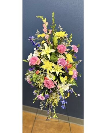 Designer's Choice Standing Easel Spray Flower Arrangement