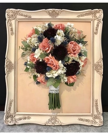 12x16 Antique White Frame Dried Flowers