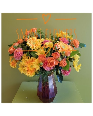 Soft & Pretty Vase Flower Arrangement