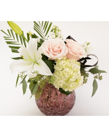 Spring Sonnet Flower Arrangement