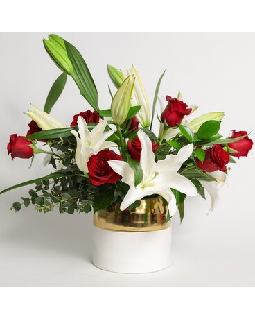 Timeless Romance Flower Arrangement