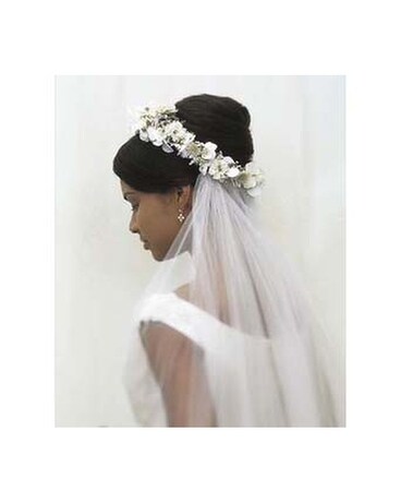 Veil Flower Arrangement