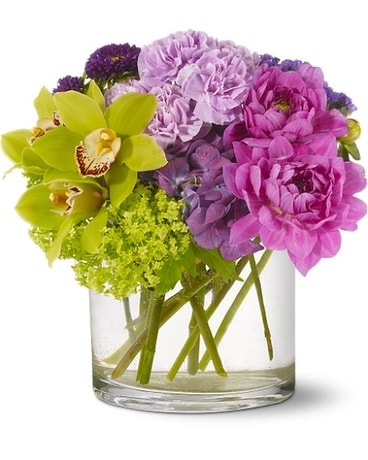 Watercolor Beauty Flower Arrangement