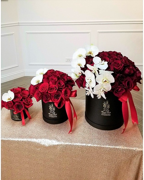 Elegant Excellence Hat Box in Lemont IL - Royal Petal display picture 2