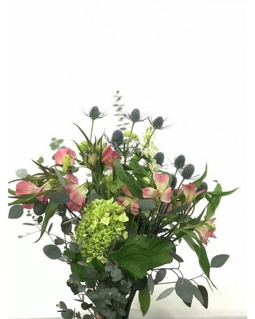 Sea Holly 5 Cut Bouquet Flower Arrangement