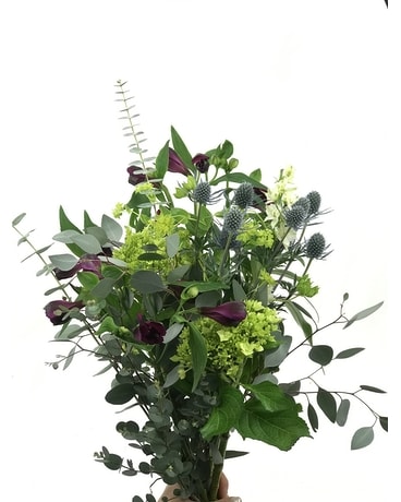 Sea Holly 4 Cut Bouquet Flower Arrangement