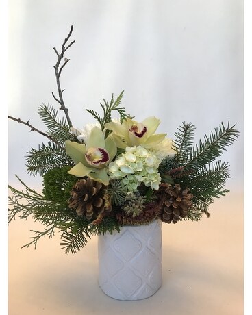 Miniature Beauty 4 Flower Arrangement