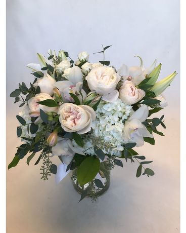 Blush Garden Rose Flower Arrangement