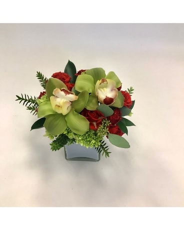 Mini Collection 16 Flower Arrangement
