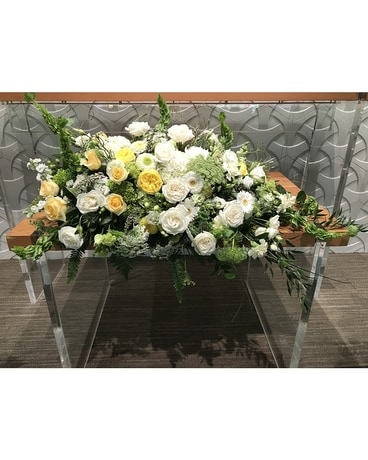 Casket #95 (seasonal) Flower Arrangement