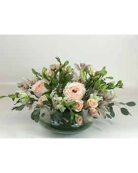 Summer Breeze Flower Arrangement