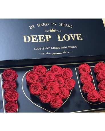 I LOVE U ROSE BOX Flower Arrangement
