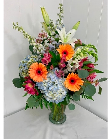 The Jenn Flower Arrangement
