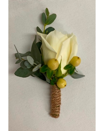 Rustic Boutonniere Boutonniere