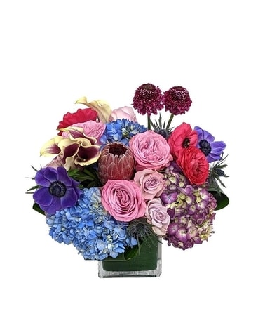 Athena Flower Arrangement