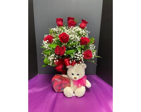 Cupid shuffle Flower Arrangement