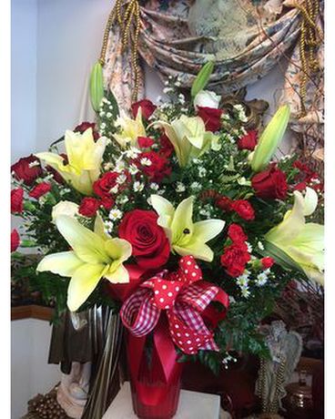 MD264 Flower Arrangement