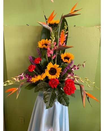 Sunny Paradise Flower Arrangement